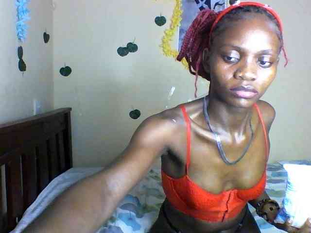 Luna-Noir webcam