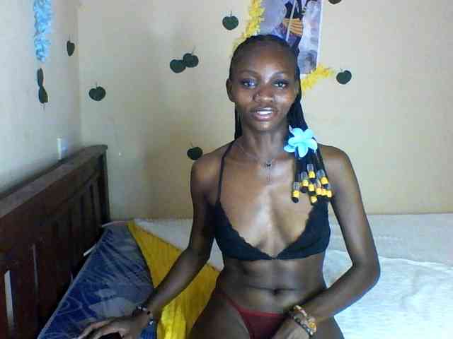 Luna-Noir webcam