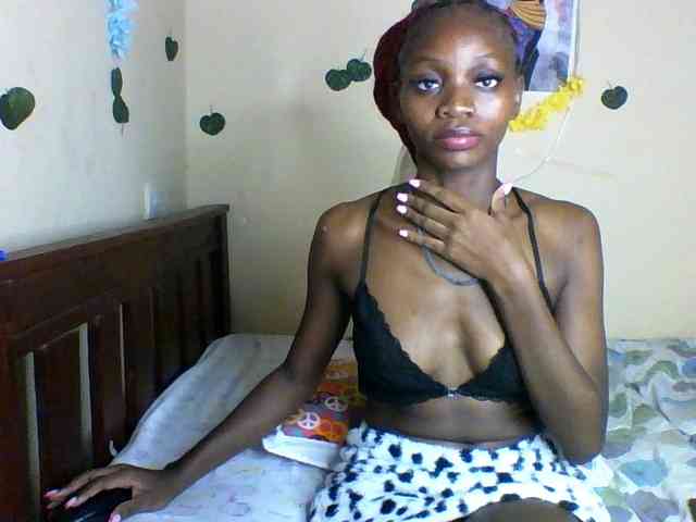 Luna-Noir webcam