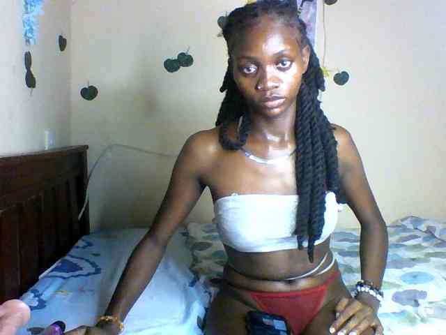 Luna-Noir webcam