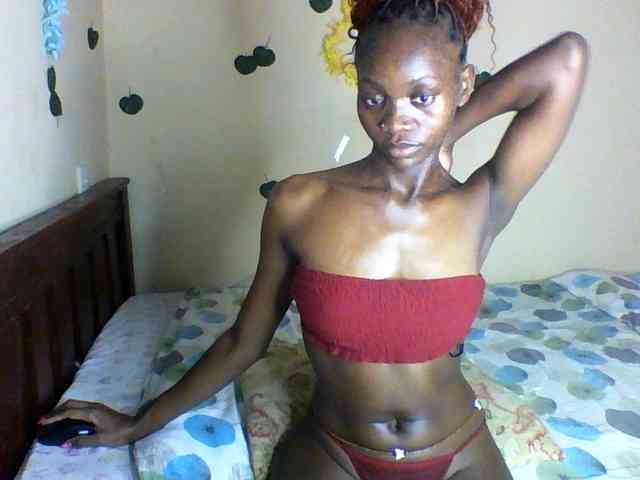 Luna-Noir webcam