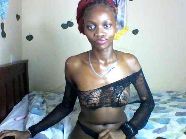 Luna-Noir webcam