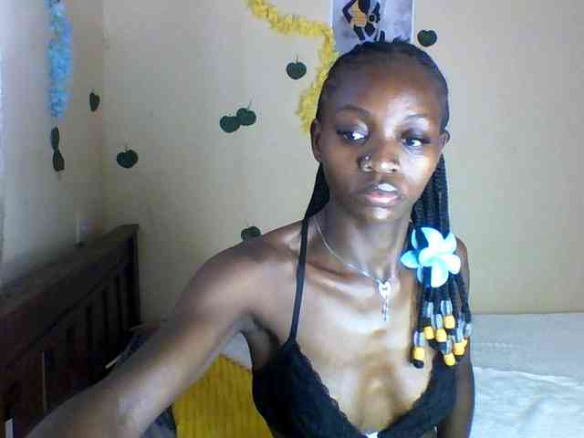 Luna-Noir webcam