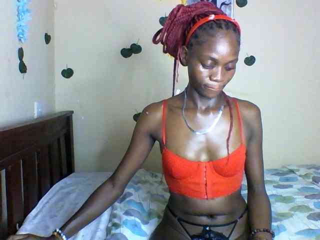 Luna-Noir webcam