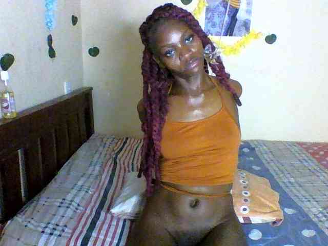 Luna-Noir webcam
