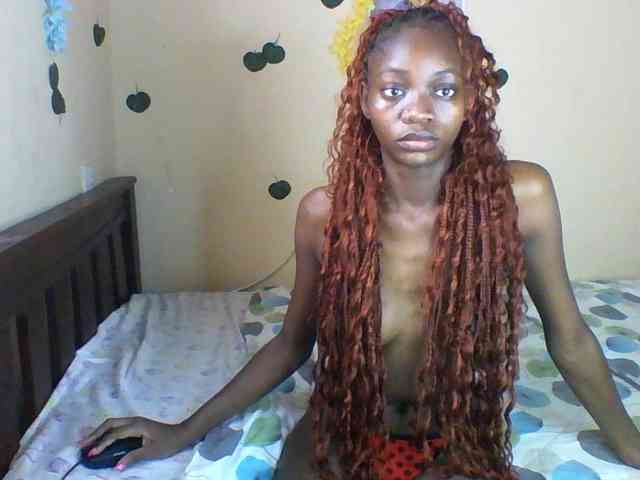 Luna-Noir webcam