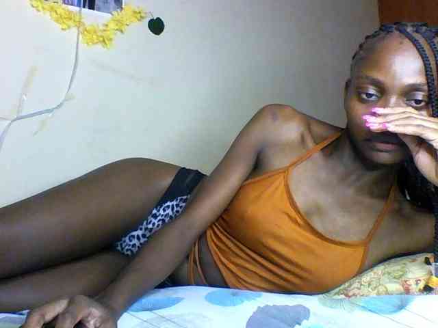 Luna-Noir webcam