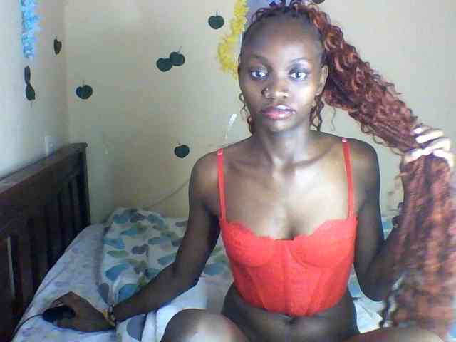 Luna-Noir webcam