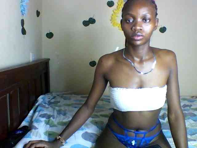 Luna-Noir webcam