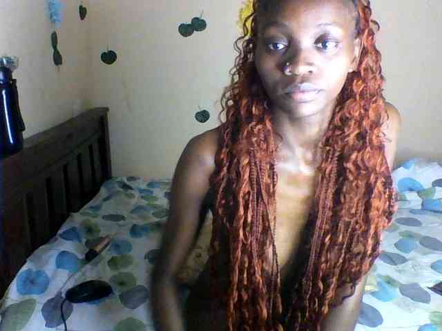 Luna-Noir webcam