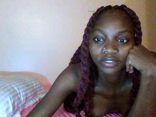 Luna-Noir webcam