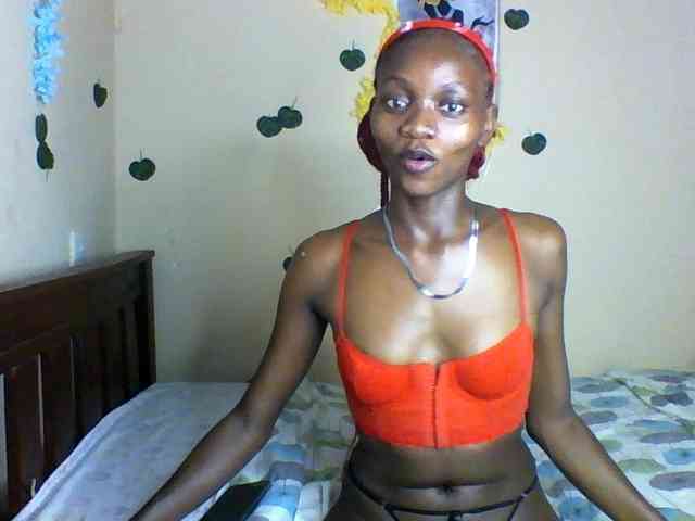 Luna-Noir webcam