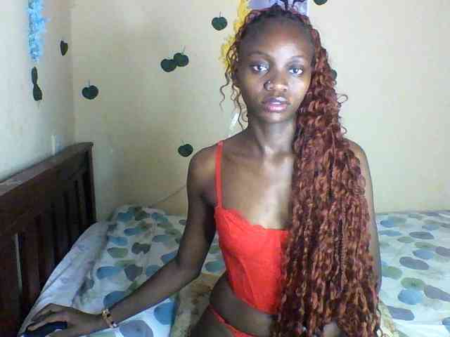 Luna-Noir webcam