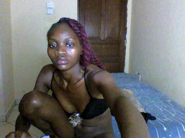 Luna-Noir webcam