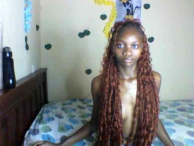 Luna-Noir webcam