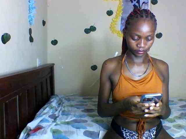 Luna-Noir webcam