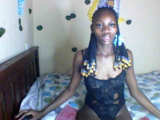 Luna-Noir webcam