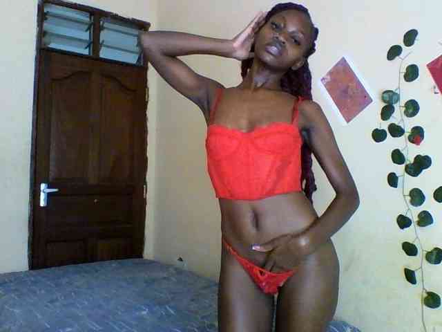 Luna-Noir webcam