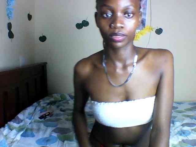 Luna-Noir webcam
