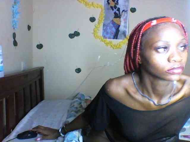 Luna-Noir webcam