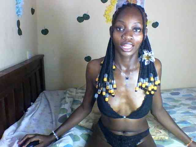 Luna-Noir webcam