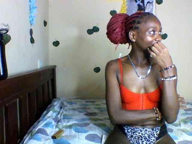 Luna-Noir webcam