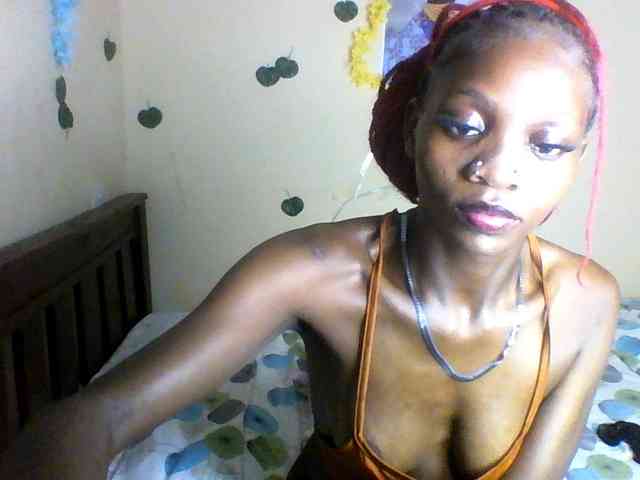 Luna-Noir webcam