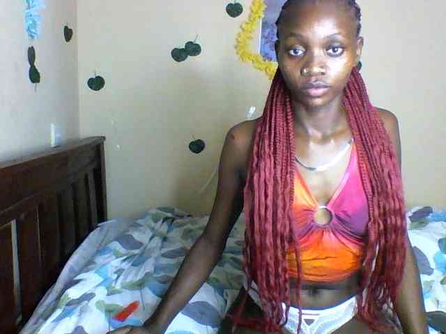 Luna-Noir webcam