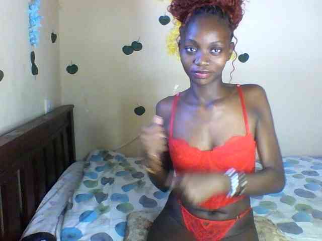 Luna-Noir webcam