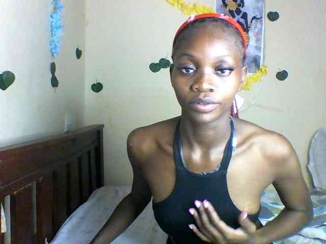 Luna-Noir webcam