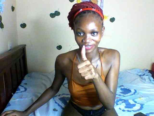 Luna-Noir webcam