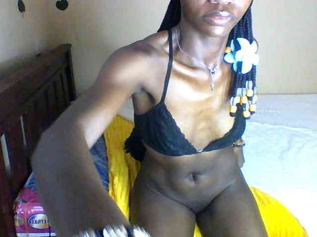 Luna-Noir webcam