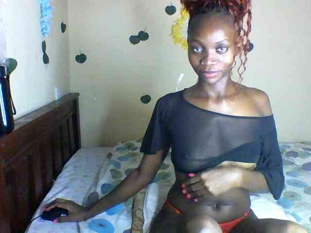 Luna-Noir webcam