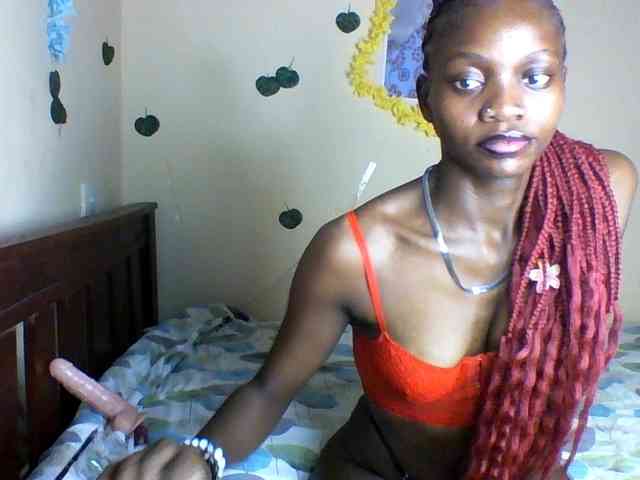 Luna-Noir webcam
