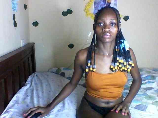 Luna-Noir webcam