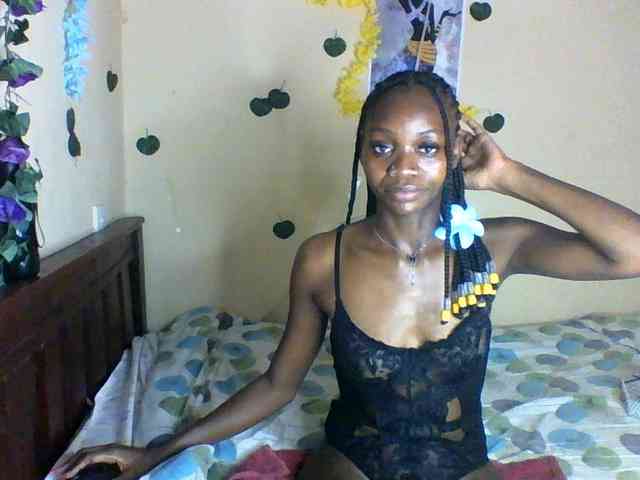 Luna-Noir webcam