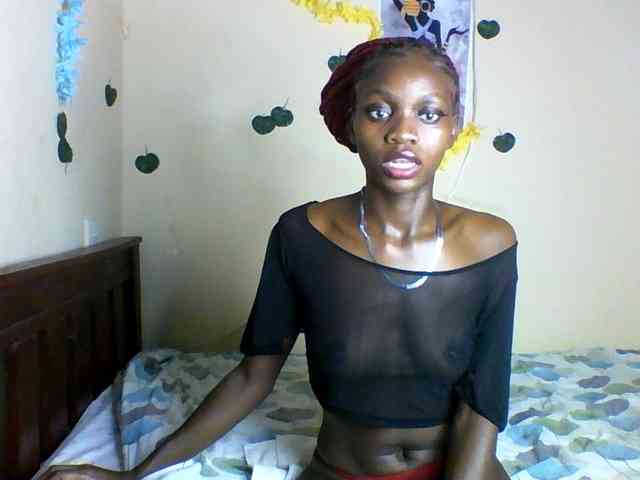 Luna-Noir webcam