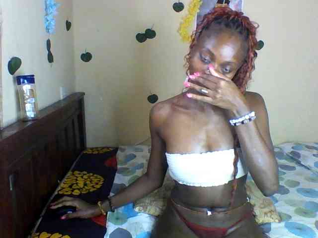 Luna-Noir webcam