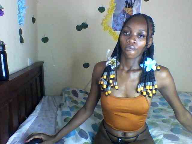 Luna-Noir webcam