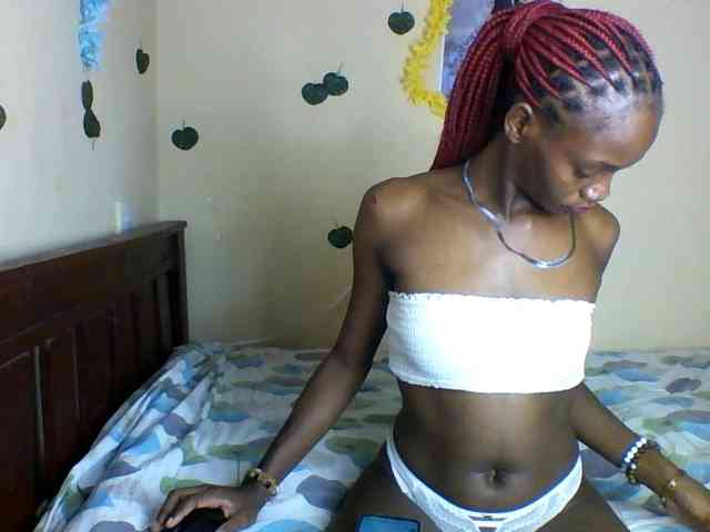 Luna-Noir webcam