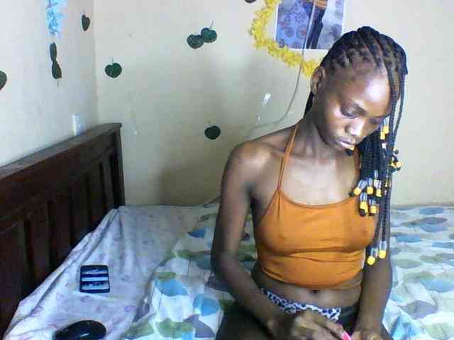 Luna-Noir webcam