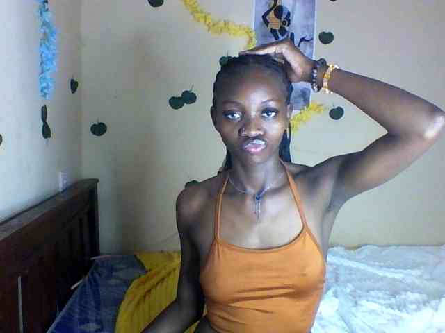 Luna-Noir webcam