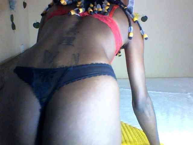 Luna-Noir webcam