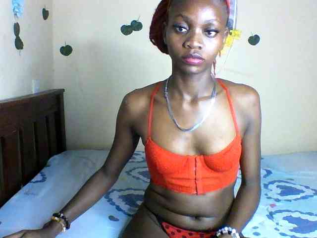 Luna-Noir webcam