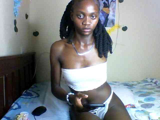 Luna-Noir webcam