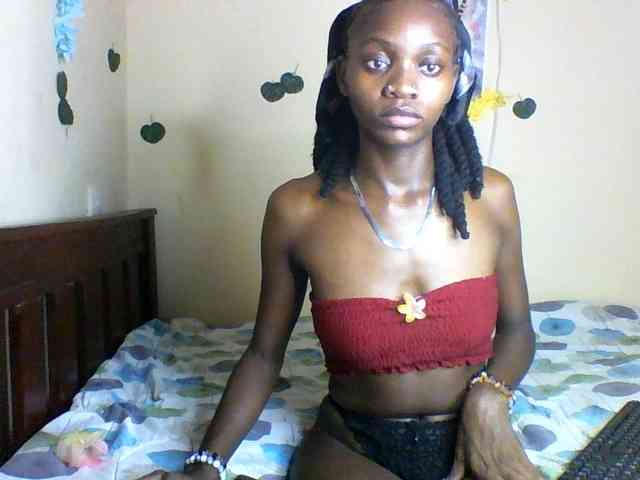 Luna-Noir webcam