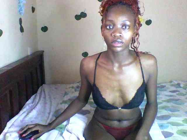 Luna-Noir webcam