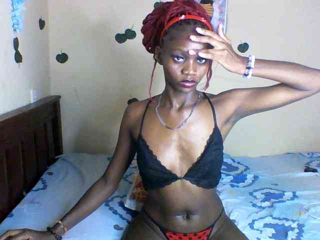 Luna-Noir webcam