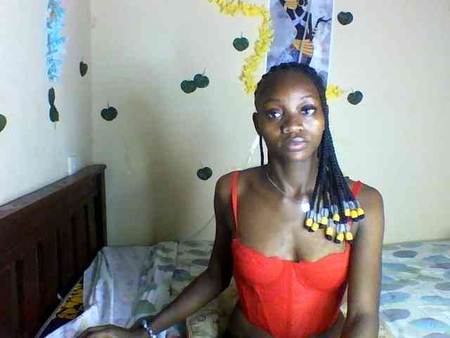 Luna-Noir webcam