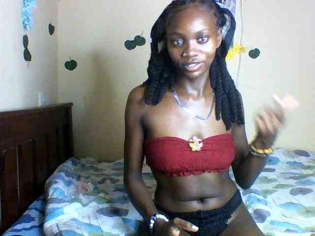 Luna-Noir webcam